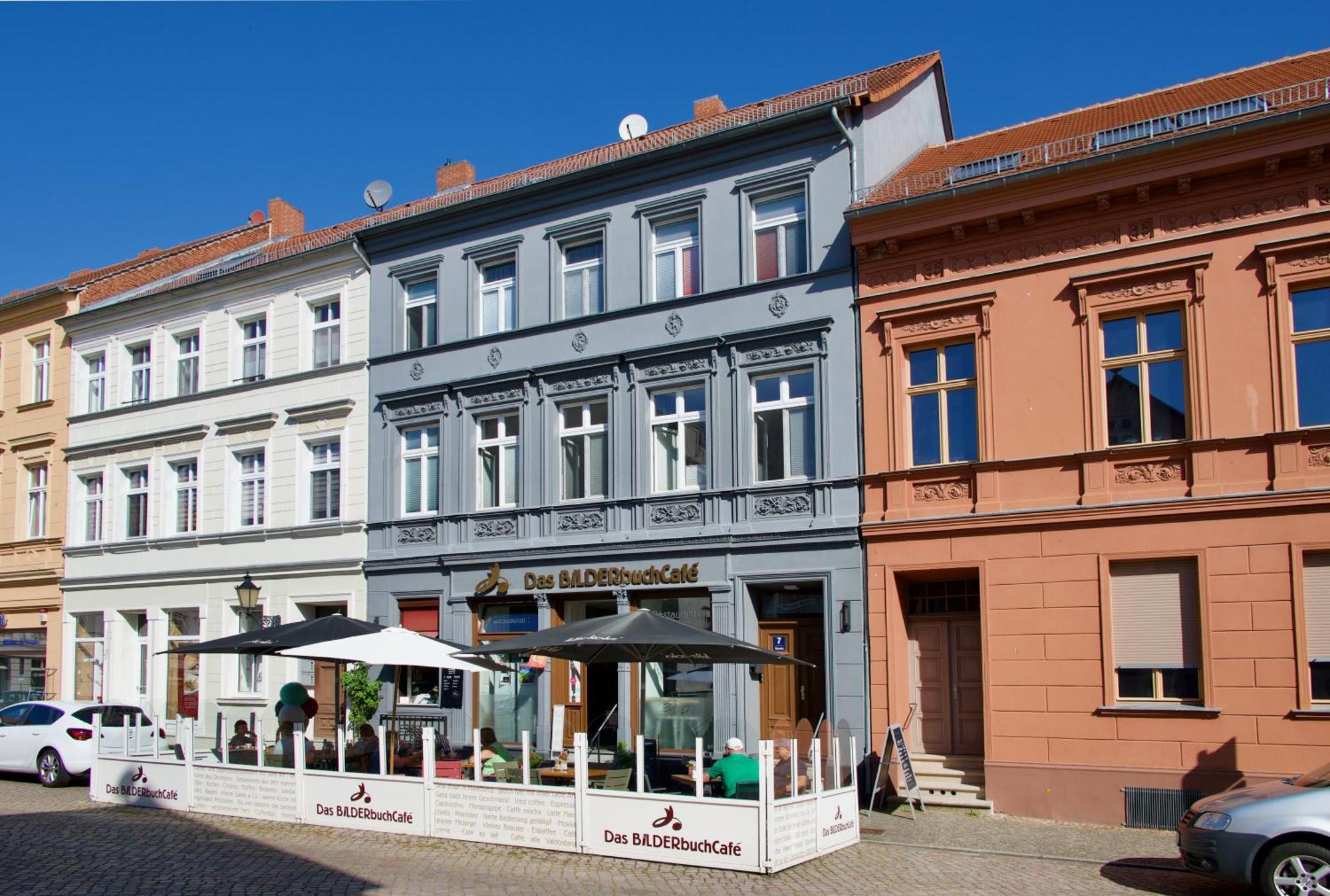 Bilderbuchcafe - Ferien - Apartment NO 3 - Markt 7 Havelberg Exterior foto